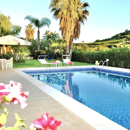 Villa Mirea Trappeto (Sicily)